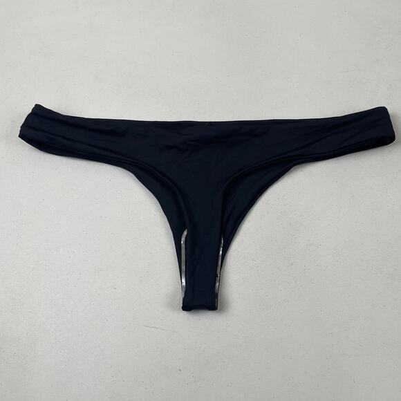L*Space RIO Itsy Bikini Bottom In Black XL - Picture 4 of 8